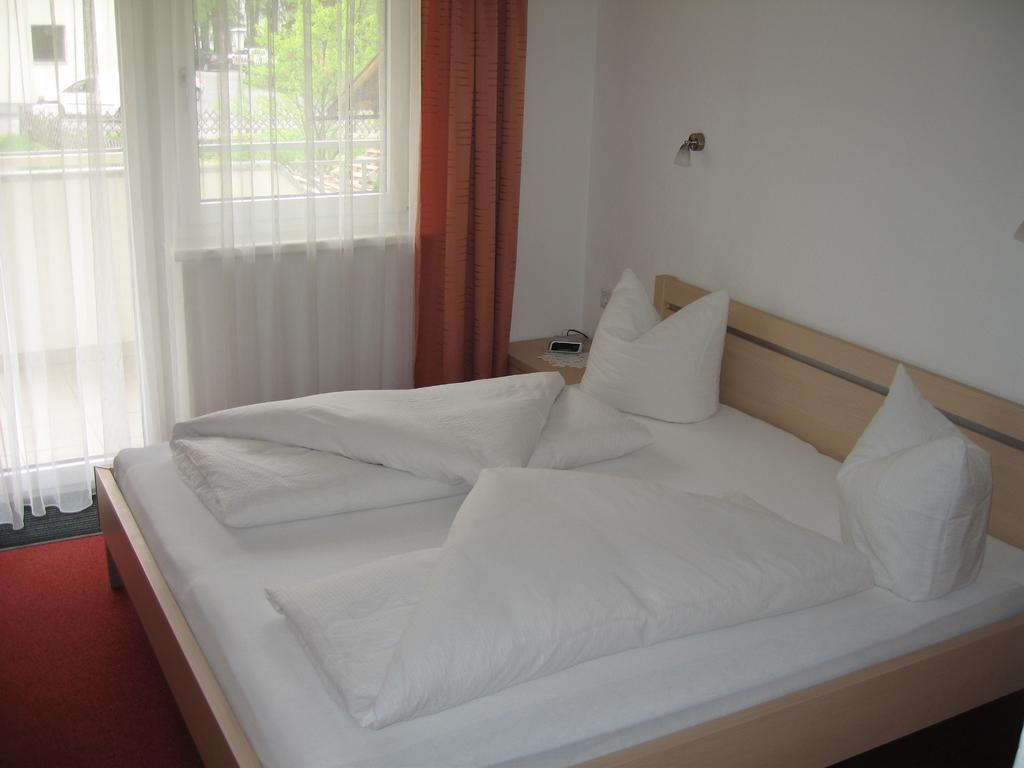 Gaestehaus Mrak แลงเงนเฟลด์ ห้อง รูปภาพ