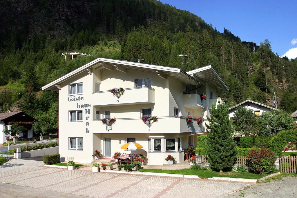 Gaestehaus Mrak แลงเงนเฟลด์ ภายนอก รูปภาพ